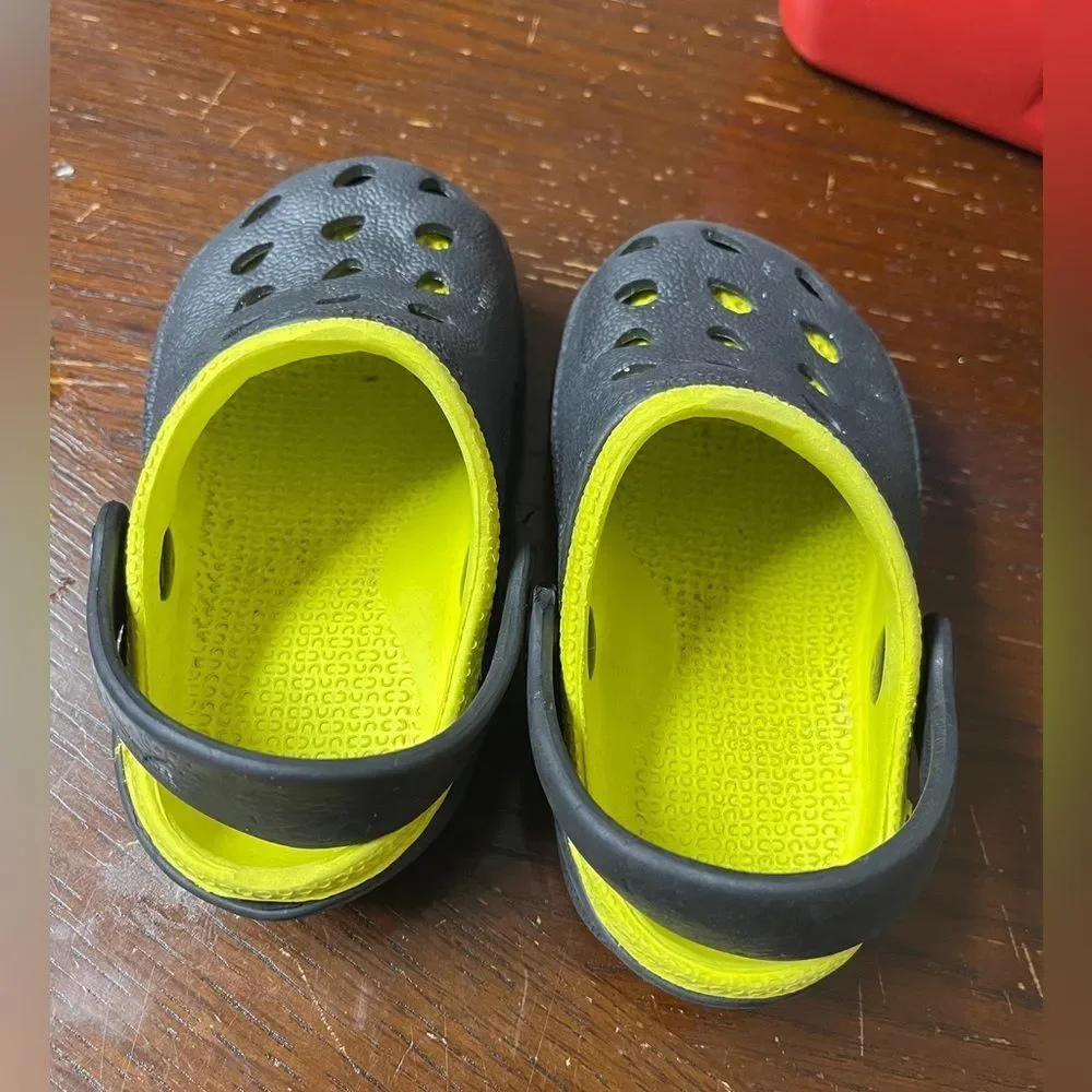 Lot Toddler Oshkosh Sandals Capelli Clogs Sz 6